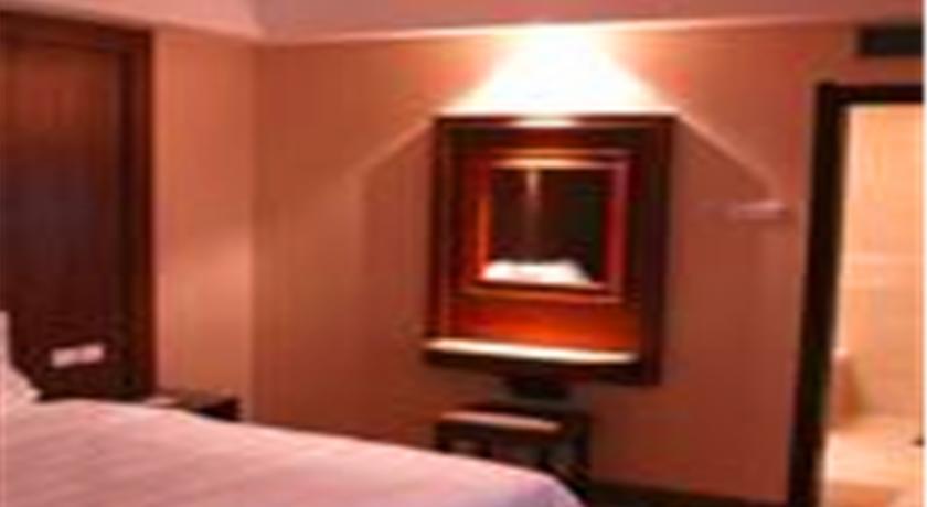 Bremen Holiday Hotel Harbin Exterior photo
