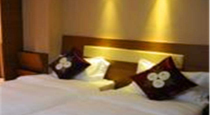Bremen Holiday Hotel Harbin Exterior photo