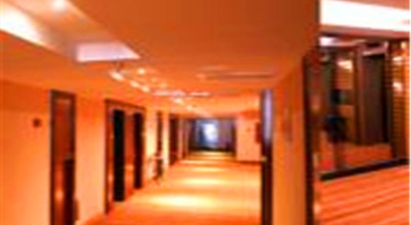 Bremen Holiday Hotel Harbin Exterior photo
