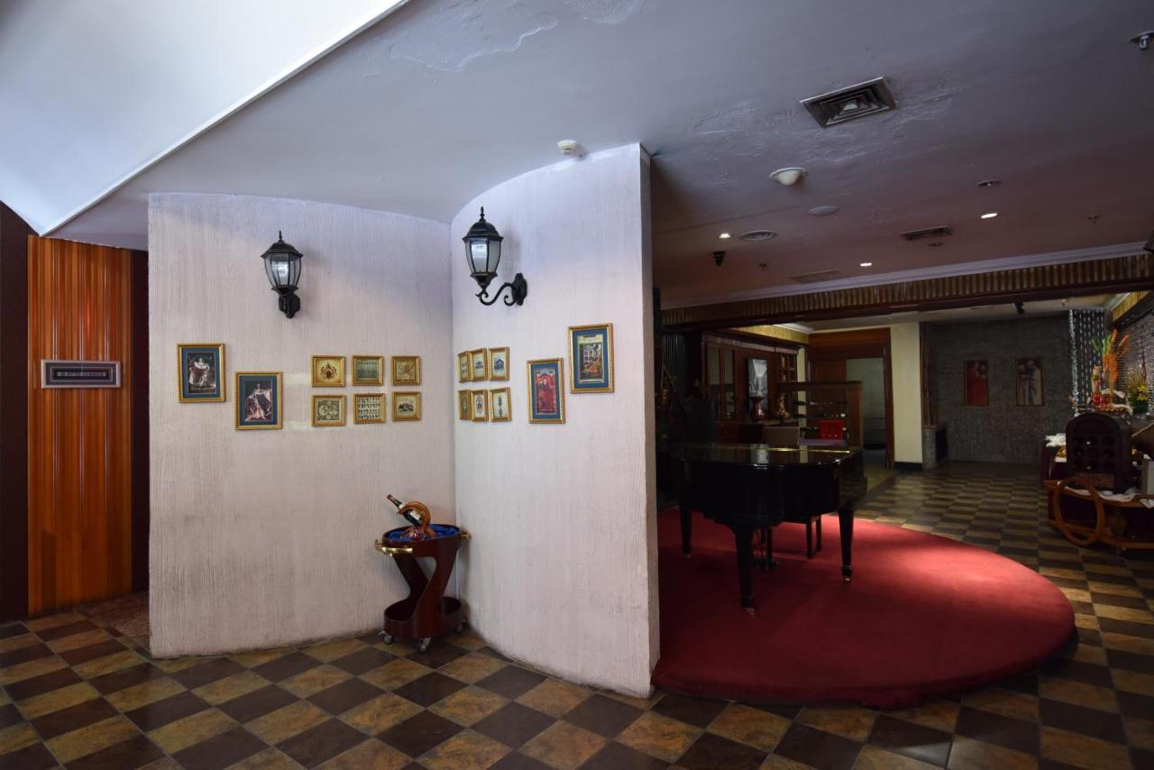 Bremen Holiday Hotel Harbin Exterior photo